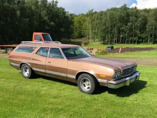 Ford gran torino wagon 1973