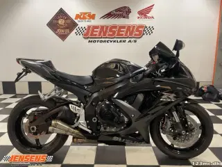 Suzuki GSXR 750