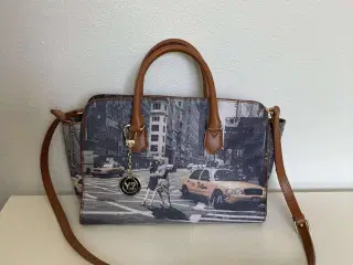 Taske 31 cmx 23cm