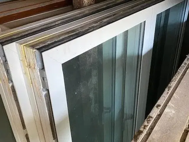Brugte-tømmer-vinduer -døre -Terresedøre-yderdøre
