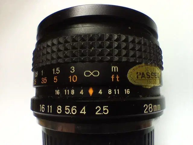 Optik 28mm med PK bajonet. 