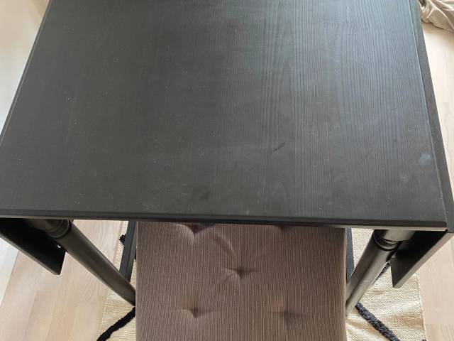 Bord og stole, IKEA