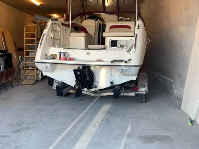 Stingray  CS 240