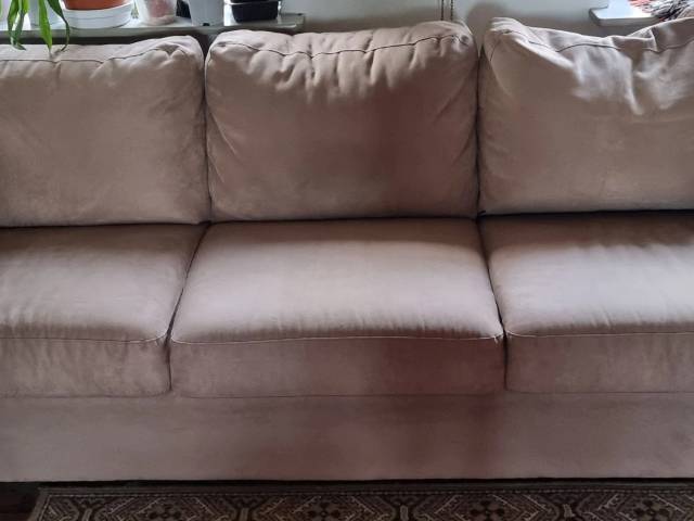3 persons sofa