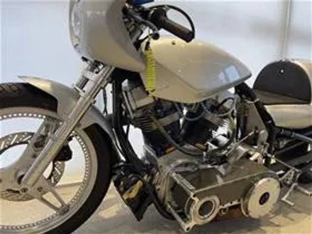 Harley Davidson Drag racer