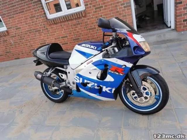 Suzuki GSX-R 600 SRAD 