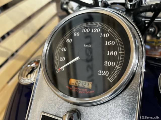 Harley-Davidson FLSTC Heritage Softail Classic Softtail