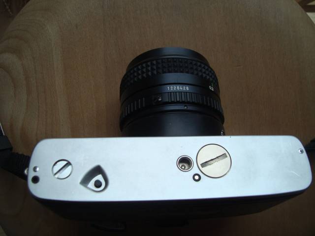 Minolta XG 1 m 28mm 1:2.8 objektiv