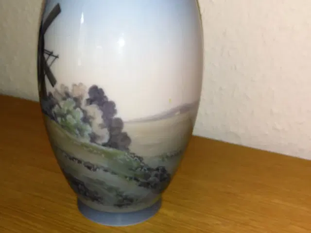 B & G vase 8682-420 