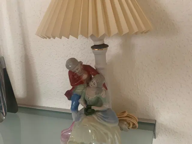 Udvidelse Smuk kvinde Men Antik bordlampe 5388 Germany. | Vojens - GulogGratis.dk