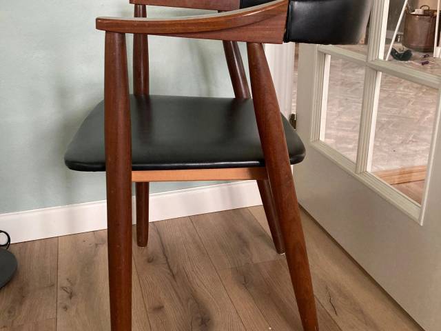 Armstol teak