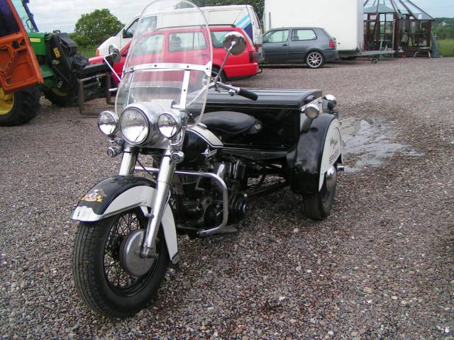 Harley Service Car