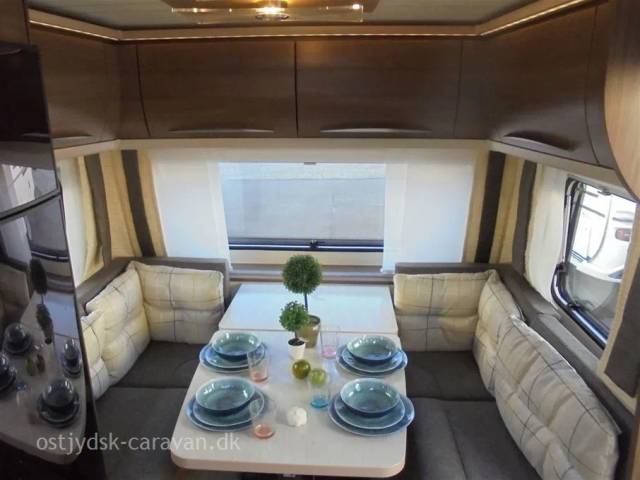 2017 - Bürstner Averso 460 TS "55 Years"