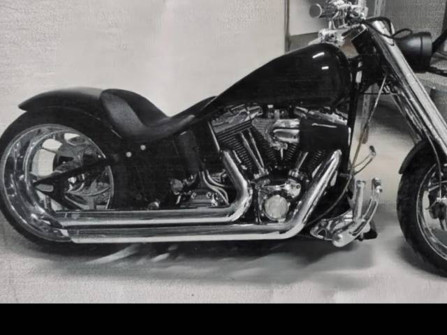 Harley Davidson Fat boy står næsten som ny
