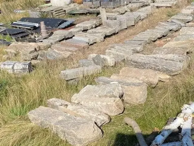  kystsikring  200 ton Kampesten til - granit trin