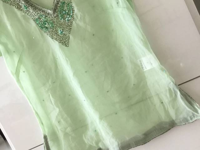 Milla transparent top bluse med palietter