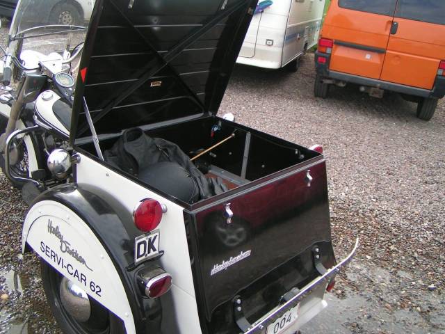 Harley Service Car