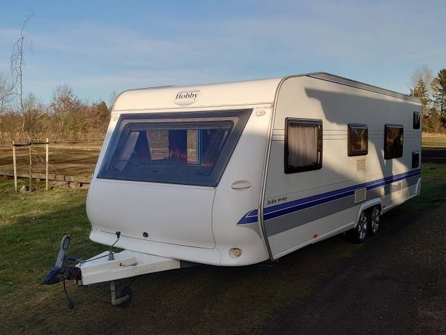 Hobby Prestige 650 kfu, køjevogn m 6 sovepladser