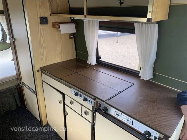 1981 - MKP Royal 570