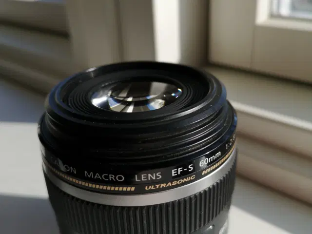 Canon Macro Lens EF-S 60mm 1:2.8 USM