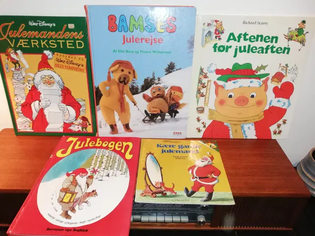 Forskellige børne julebøger
