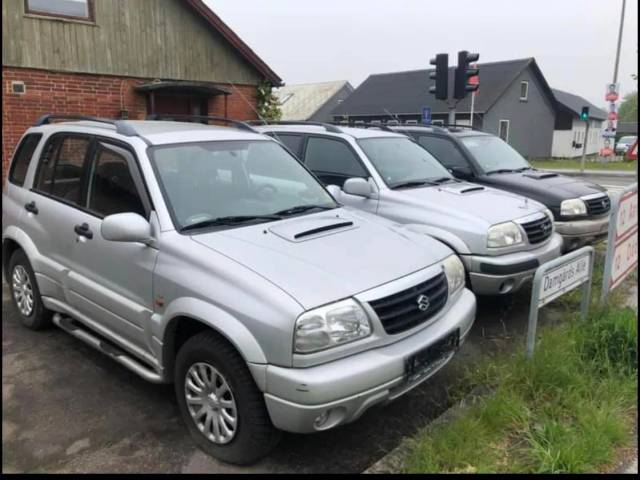Købes: Suzuki Grand Vitara !!