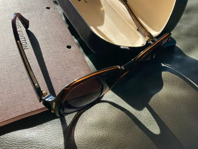 impressionisme opdagelse Fremtrædende Louis Vuitton solbriller | Asnæs - GulogGratis.dk