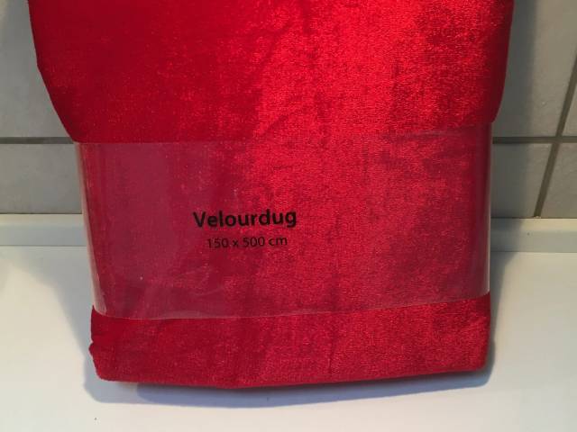 Ny rød dug