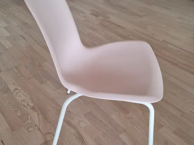 Ikea LIDÅS stol i pink / lyserød