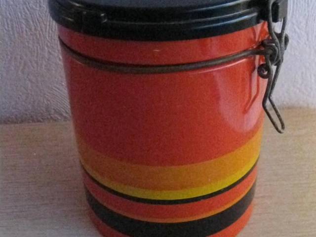 Kaffedåser af ældre dato ;-)