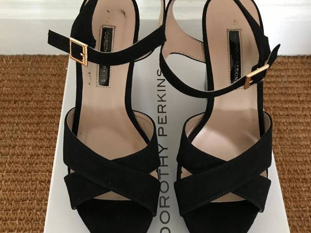 Sandal