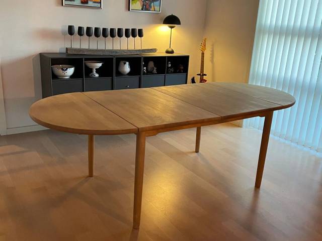 Spisebord