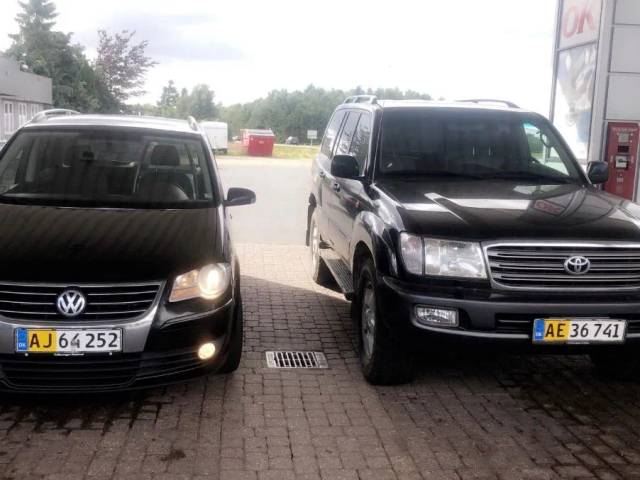 ALT TOYOTA KØBES TIL EXPORT?